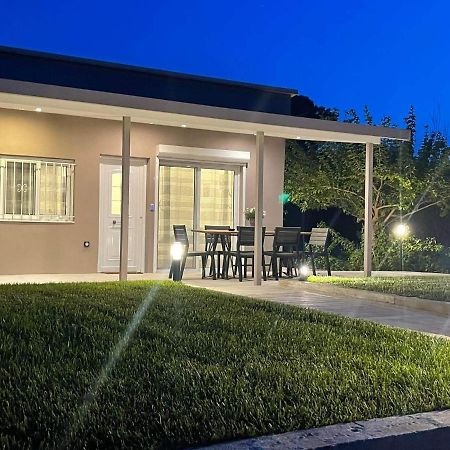 M & F House Villa Oropos Ngoại thất bức ảnh
