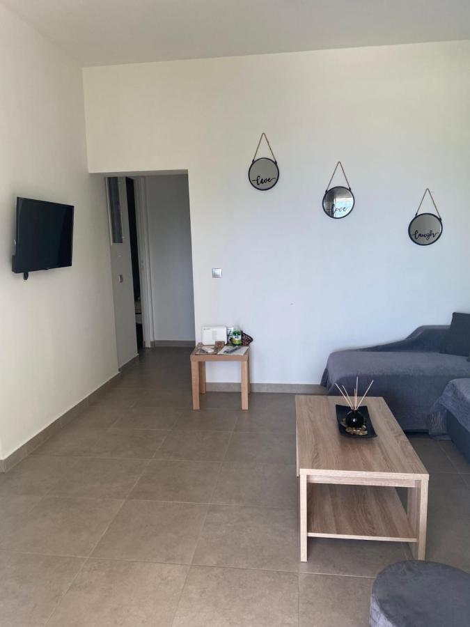 M & F House Villa Oropos Ngoại thất bức ảnh